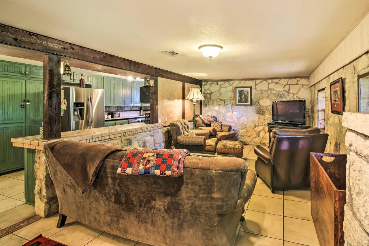Countryside Cottage 17 Mi To Downtown San Antonio Extérieur photo