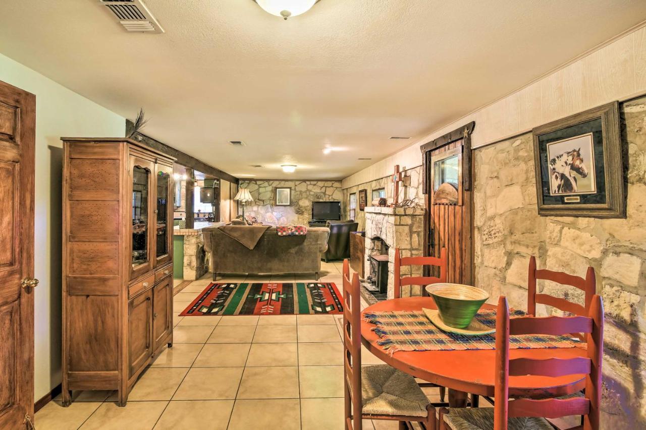 Countryside Cottage 17 Mi To Downtown San Antonio Extérieur photo